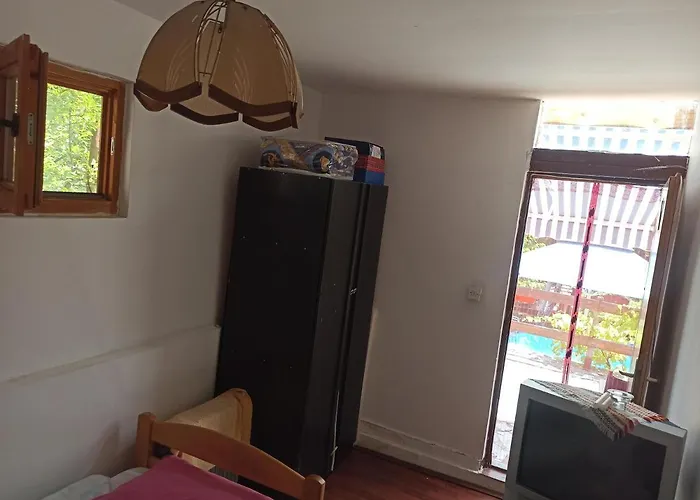 Kod Dace Banja Topilo