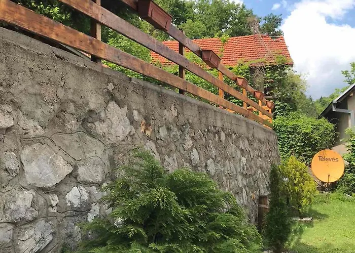 Kod Dace Banja Topilo