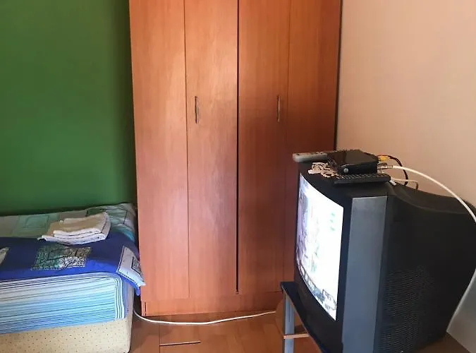 Kod Dace 홀리데이파크 *